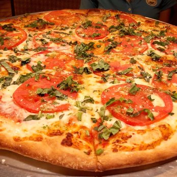 Tutto Italiano - Margarita pizza: Tomato, basil, garlic oil. - Pizza Near Me - Stuart, Florida