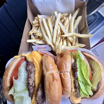 In-N-Out Burger - Burgers Near Me - Lancaster, California In-N-Out Burger - Burgers Near Me - Lancaster, California