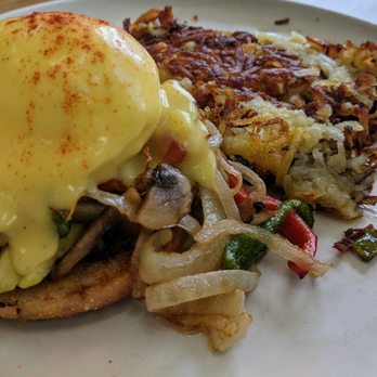 The Breeze Cafe - Breakfast & Brunch Near Me - Newark, California The Breeze Cafe - Breakfast & Brunch Near Me - Newark, California