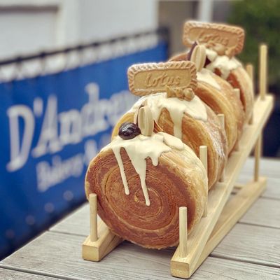 D’Andrews Bakery & Cafe by null