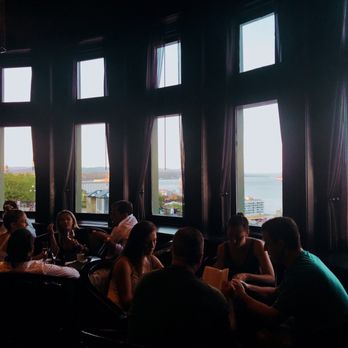 Bar 1608 - Wine Bars Near Me - Quebec City, Quebec Bar 1608 - Wine Bars Near Me - Quebec City, Quebec