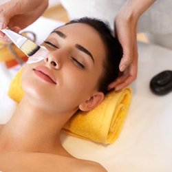 Pari Beauty Salon - Shanaz Gold Facial $35 Only