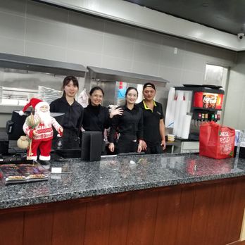 China Fun - Wonderful and inviting atmosphere,  food is always amazing not to mention the high execution of customer service - Chinese Near Me - Escondido, California