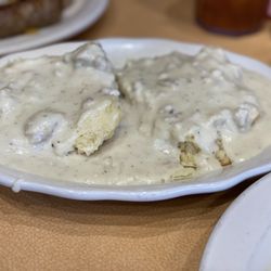 Biscuit and gravy