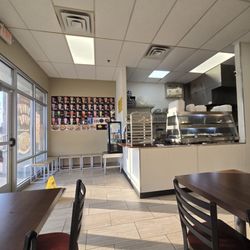 Bubble Tea & Deli - Ordering counter