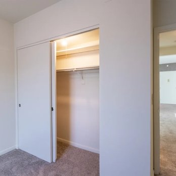 Montana Valley - Oversized Closets* - Apartments Near Me - Cincinnati, Ohio Montana Valley - Oversized Closets* - Apartments Near Me - Cincinnati, Ohio