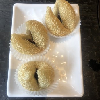 Dragon Beaux - Red Bean Sesame Ball - Dim Sum Near Me - San Francisco, California