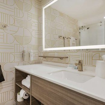 Home2 Suites by Hilton Boone - Guest room bath - Hotels Near Me - Boone, North Carolina Home2 Suites by Hilton Boone - Guest room bath - Hotels Near Me - Boone, North Carolina