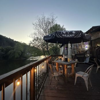 The Waterfront Bar - Outdoor deck seating overlooking river - Cocktail Bars Near Me - Copperhill, Tennessee The Waterfront Bar - Outdoor deck seating overlooking river - Cocktail Bars Near Me - Copperhill, Tennessee