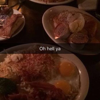 Foxy's Restaurant - Eggs, hash browns, bacon, and lots of toast! - Diners Near Me - Glendale, California