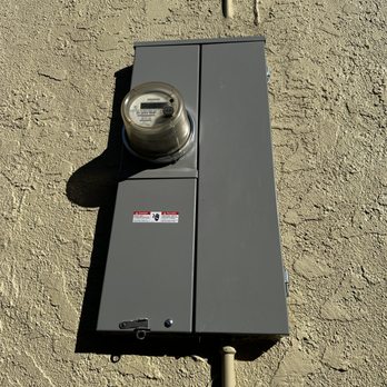 W C Electrical Services - Electricians Near Me - Cerritos, California