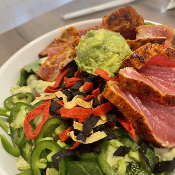 Daily Eats - Tuna taco - if you love Ahi Tuna, this bowl will not disappoint! - New American Near Me - Tampa, Florida