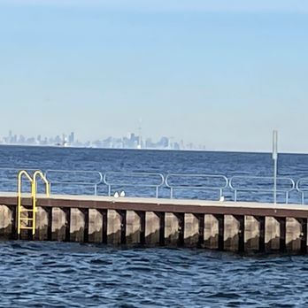 Lakeside Park - Landmarks & Historical Buildings Near Me - Oakville, Ontario
