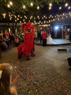 Chien Hong School of Kung Fu by null