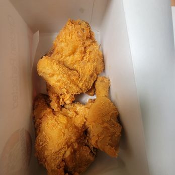 Alvernon Donut Shop - 4 piece mixed broasted chicken - Coffee & Tea Near Me - Tucson, Arizona
