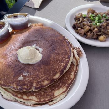 Tender Smokehouse Little Elm - Buttermilk Pancakes & Smokehouse Potatoes - Barbeque Near Me - Little Elm, Texas Tender Smokehouse Little Elm - Buttermilk Pancakes & Smokehouse Potatoes - Barbeque Near Me - Little Elm, Texas