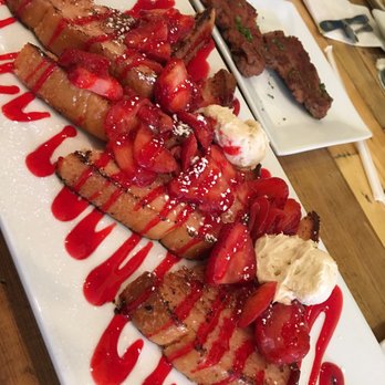 Batter & Berries - Strawberry French Toast and House-made Pork Sausage from Batter & Berries in Chicago! - Breakfast & Brunch Near Me - Chicago, Illinois