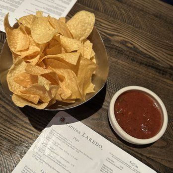 Cantina Laredo - Chips and Salsa - Mexican Near Me - Sandestin, Florida
