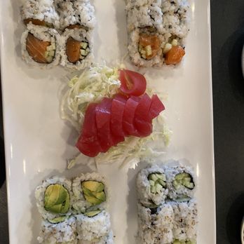 Midori Sushi - Tuna sashimi, cucumber roll, avocado roll, salmon roll and spicy salmon roll. - Japanese Near Me - Irving, Texas
