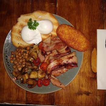 Four Larks Cafe - The Big Brekke -- Yum! - Cafes Near Me - Abbotsford, VIC Four Larks Cafe - The Big Brekke -- Yum! - Cafes Near Me - Abbotsford, VIC