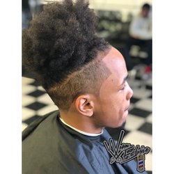 Neighborhood Barbershop - #WormExusive