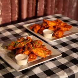 Pizza Of Venice - Pineapple BBQ wings and Buffalo wings with house buttermilk ranch.