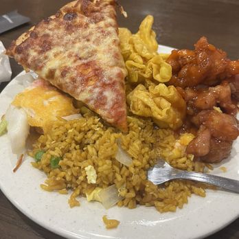 Tokyo buffet and grill - Cheese pizza, fried rice, honey chicken and crab Rangoon - Buffets Near Me - Fort Wayne, Indiana Tokyo buffet and grill - Cheese pizza, fried rice, honey chicken and crab Rangoon - Buffets Near Me - Fort Wayne, Indiana