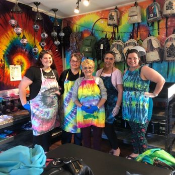 Island Dye It Yourself - Arts & Crafts Near Me - Kill Devil Hills, North Carolina