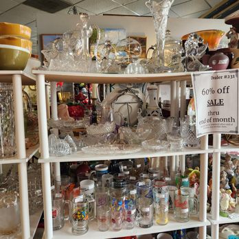 Avonlea Antiques and Interiors - Antiques Near Me - Jacksonville, Florida