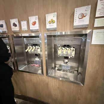 Yogurtland - Ice Cream & Frozen Yogurt Near Me - Littleton, Colorado Yogurtland - Ice Cream & Frozen Yogurt Near Me - Littleton, Colorado