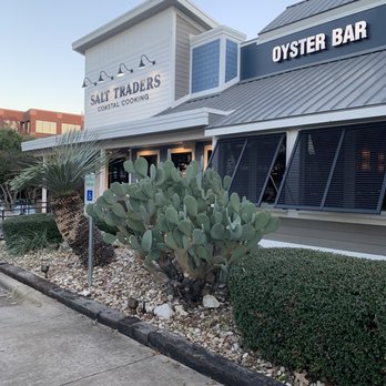 Salt Traders Zilker - The outside is as welcoming as the inside. I loved the oyster shells as part of the landscaping! - Seafood Near Me - Austin, Texas