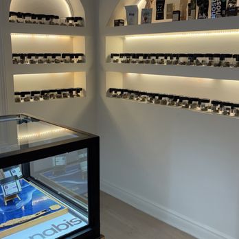 Hampton Premium Green - Cannabis Dispensaries Near Me - Water Mill, New York Hampton Premium Green - Cannabis Dispensaries Near Me - Water Mill, New York