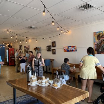 Storehouse Coffee shop - people in a cafe - Coffee & Tea Near Me - Franklin, Virginia Storehouse Coffee shop - people in a cafe - Coffee & Tea Near Me - Franklin, Virginia