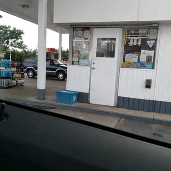 DUKE ST SHELL - Cashier hut - Gas Stations Near Me - Alexandria, Virginia DUKE ST SHELL - Cashier hut - Gas Stations Near Me - Alexandria, Virginia