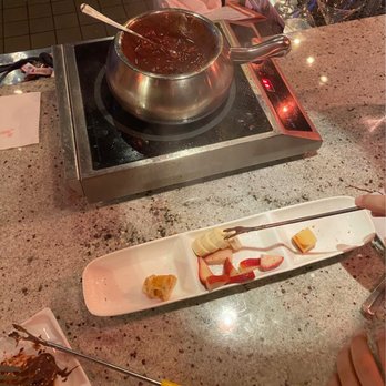 The Melting Pot - S'mores chocolate (secret menu item) - Fondue Near Me - Reston, Virginia The Melting Pot - S'mores chocolate (secret menu item) - Fondue Near Me - Reston, Virginia