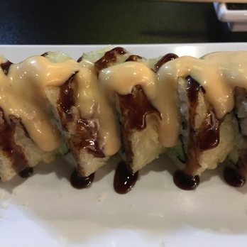 Hon Sushi - California Crunch Roll - Sushi Bars Near Me - Corona, California Hon Sushi - California Crunch Roll - Sushi Bars Near Me - Corona, California