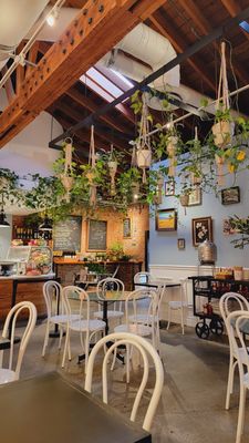 Larchmont Bungalow Cafe by null