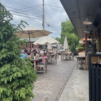 Fox & Locke - Outside tables - Comfort Food Near Me - Franklin, Tennessee Fox & Locke - Outside tables - Comfort Food Near Me - Franklin, Tennessee