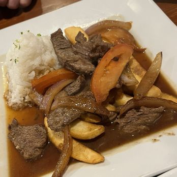 Inca's Peruvian Cuisine - Lomo saltado - Latin American Near Me - Tucson, Arizona