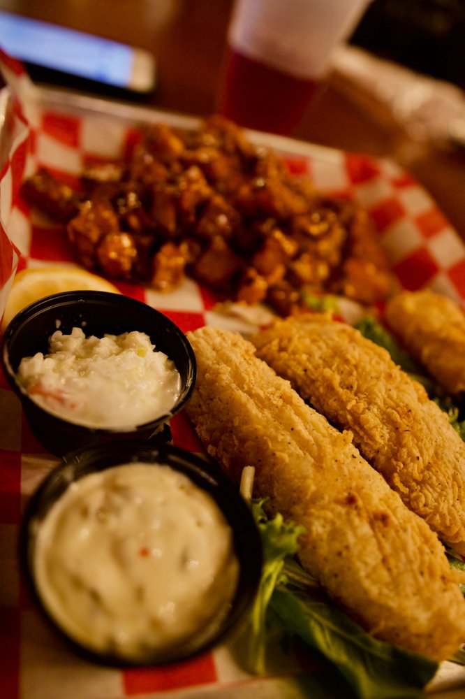 KENOSHA BREWING Updated October 2024 66 Photos & 96 Reviews 4017