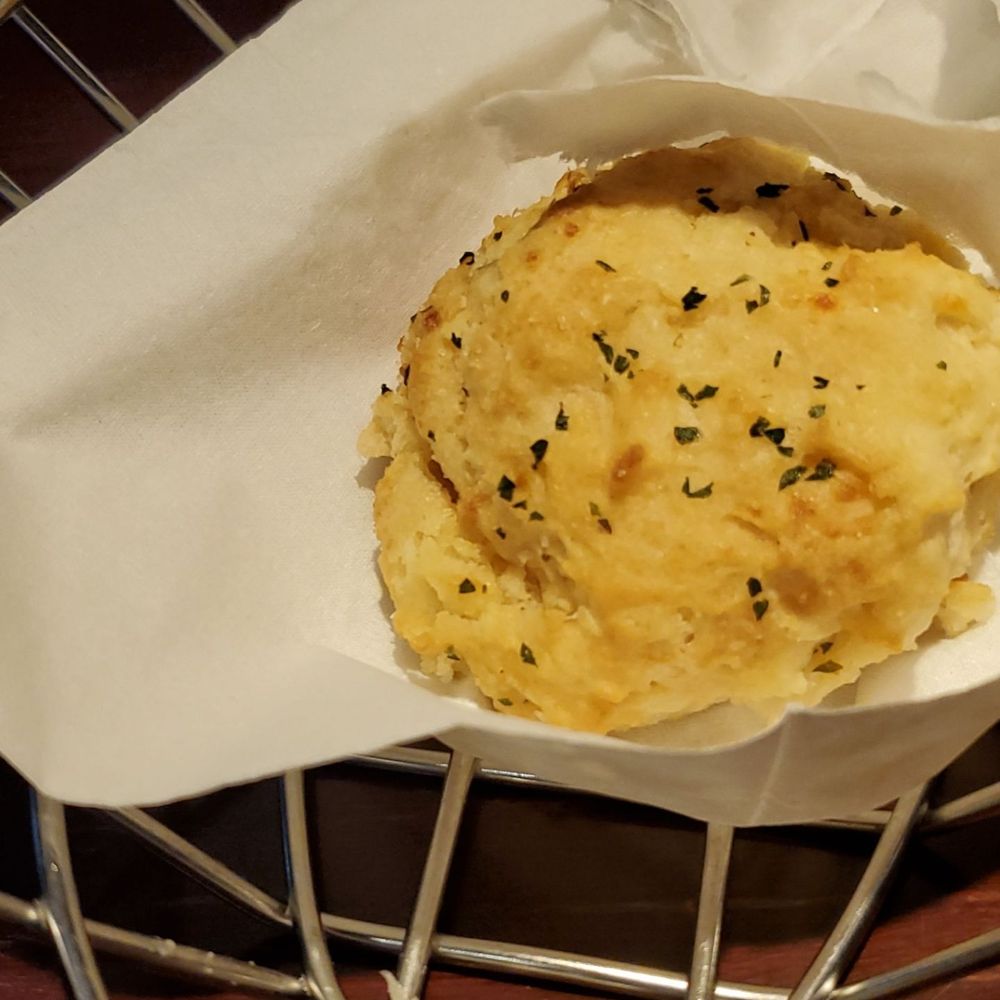 Red Lobster - cheddar bay biscuits - Seafood Near Me - Springfield, Pennsylvania Red Lobster - cheddar bay biscuits - Seafood Near Me - Springfield, Pennsylvania