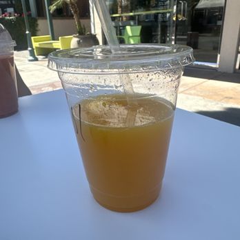 Tutti Frutti - Fresh orange juice - Ice Cream & Frozen Yogurt Near Me - Palm Springs, California