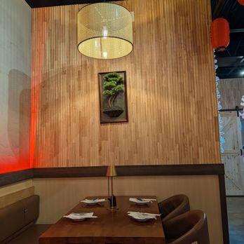 Issho - atmosphere - Sushi Bars Near Me - Annandale, Virginia Issho - atmosphere - Sushi Bars Near Me - Annandale, Virginia