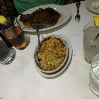 Morton's The Steakhouse - Steakhouses Near Me - Charlotte, North Carolina