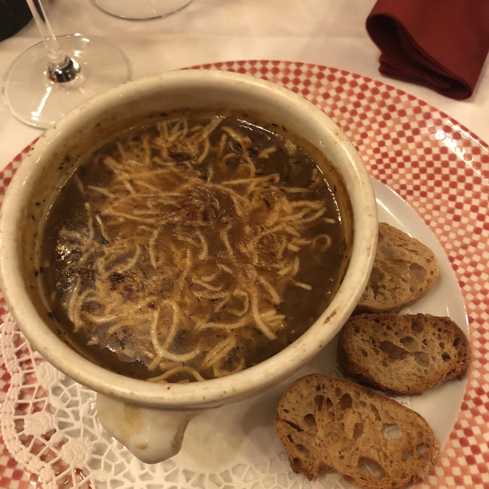 Le Petit Prince de Paris - French Onion soup - French Near Me - Paris 05, 75 Le Petit Prince de Paris - French Onion soup - French Near Me - Paris 05, 75