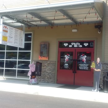 Phil's BBQ - Main entrance - Barbeque Near Me - San Diego, California