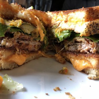 Chez Victor - This is what I would eat for my last meal if I were about to be executed! - Burgers Near Me - Quebec City, Quebec Chez Victor - This is what I would eat for my last meal if I were about to be executed! - Burgers Near Me - Quebec City, Quebec