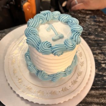 Nadines Bakery - Bakeries Near Me - Tucson, Arizona