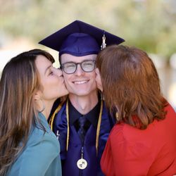 Elvira’s Mobile Photography - Graduation ceremony