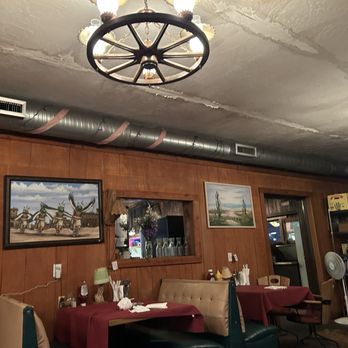 Buffalo Trading Company - Cactus Room - Diners Near Me - Virgin, Utah